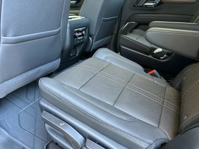 2025 Chevrolet Suburban High Country