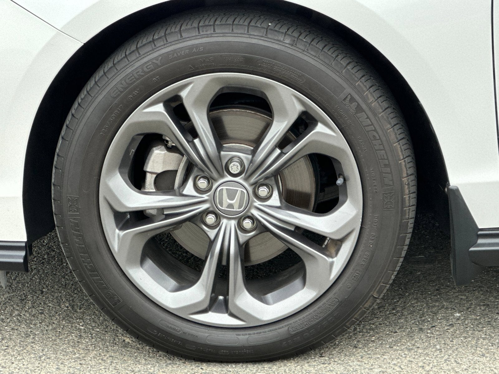 2023 Honda Accord Sedan EX