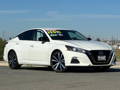 2022 Nissan Altima 2.5 SR