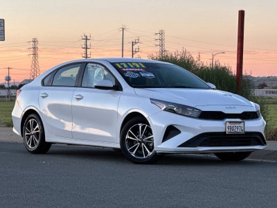 2022 Kia Forte LXS