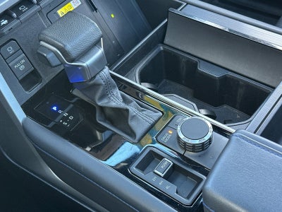 2024 Toyota Tundra 4WD Platinum