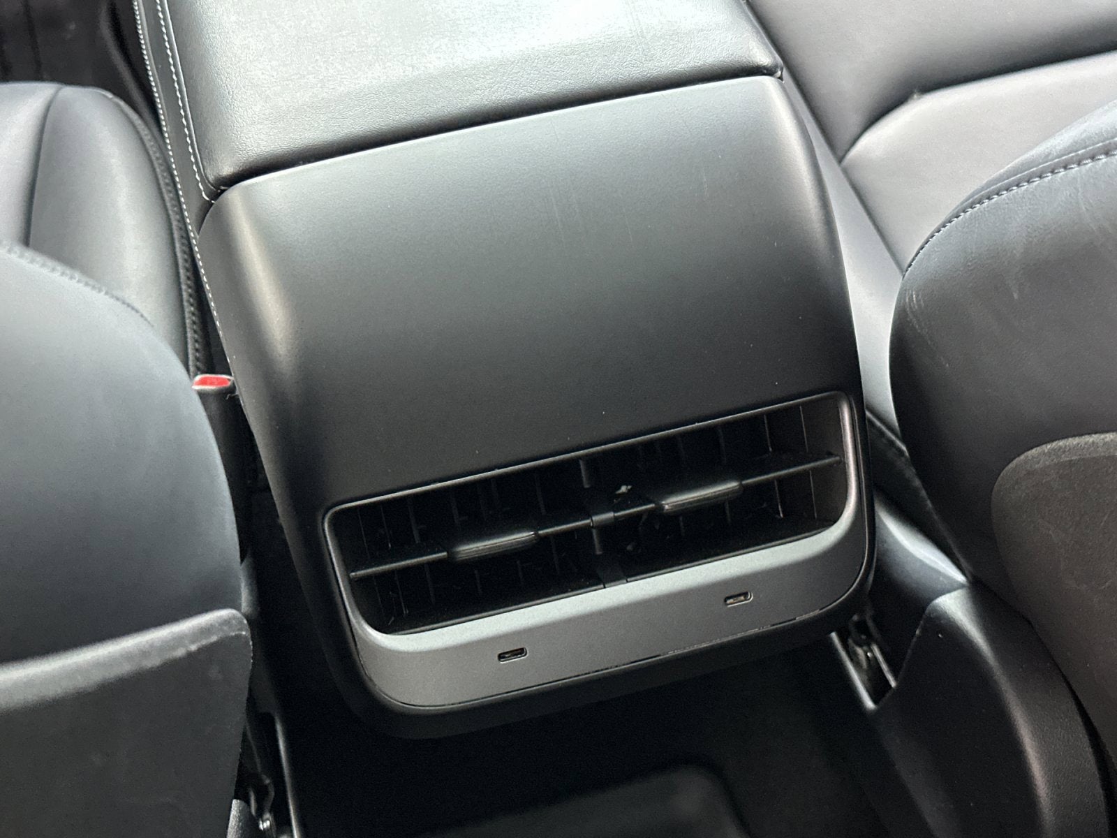 2024 Tesla Model Y Performance