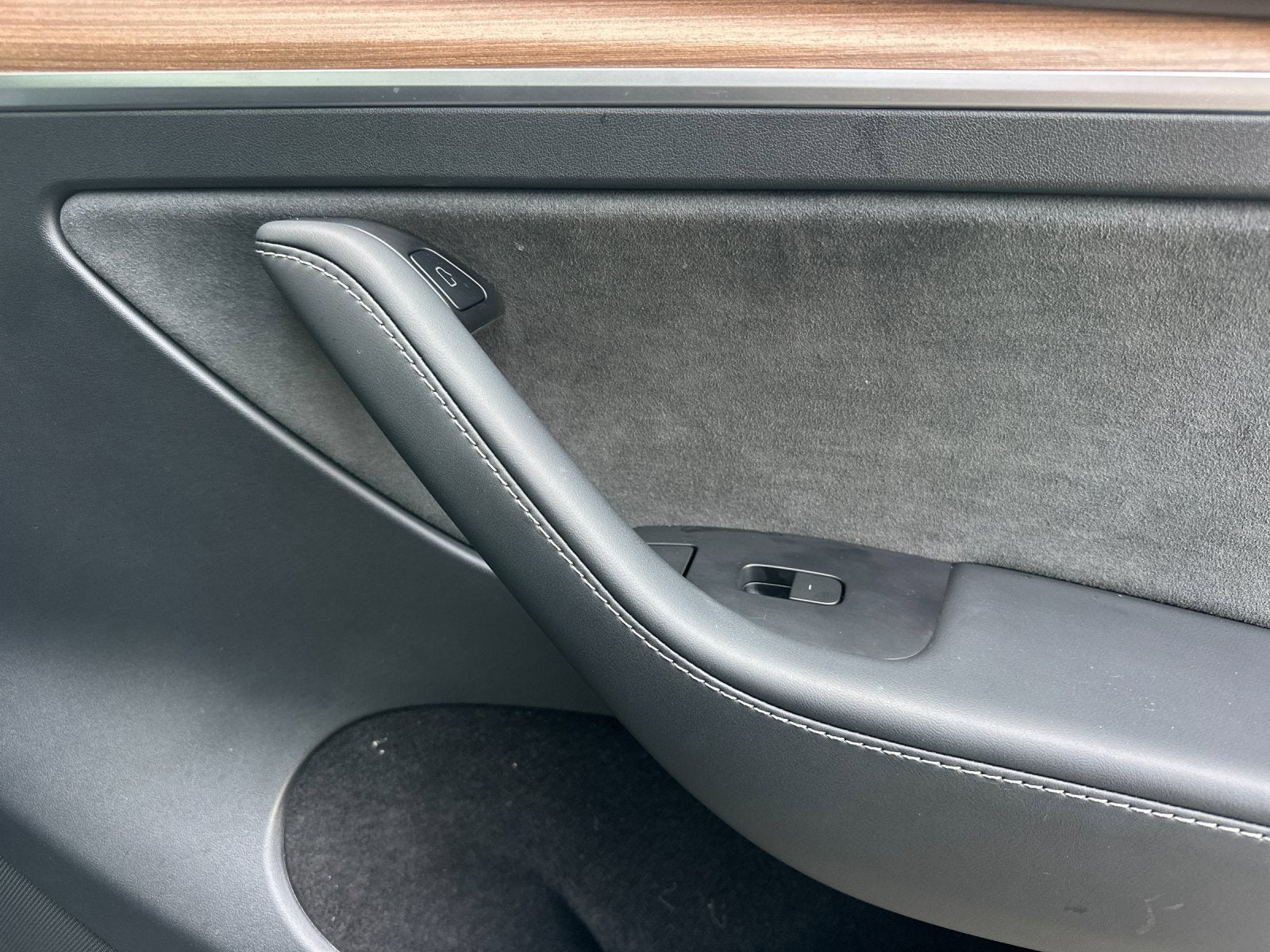 2024 Tesla Model Y Performance