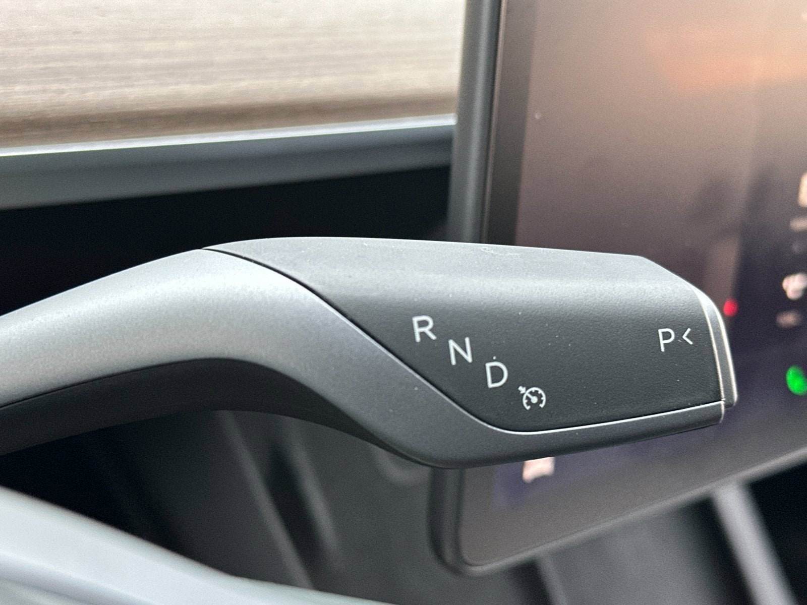 2024 Tesla Model Y Performance