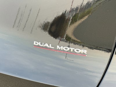 2024 Tesla Model Y Performance